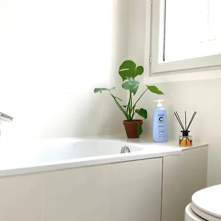 Comfortable And Sunny 30 M Cocoon Апартаменты *